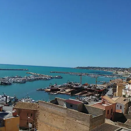 Casa Vacanze Gaudi Apartment Sciacca